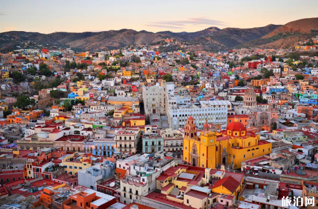 墨西哥亡灵节在哪个城市举行-吃什么